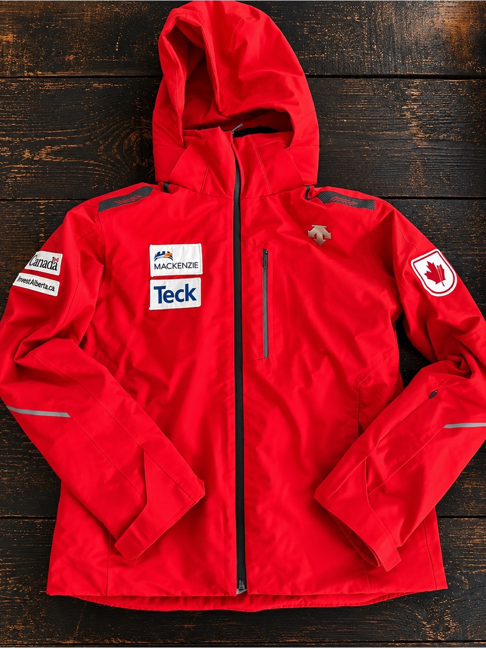 Descente Canadian Ski Cross Olympic Team Jacket (Men’s Small)